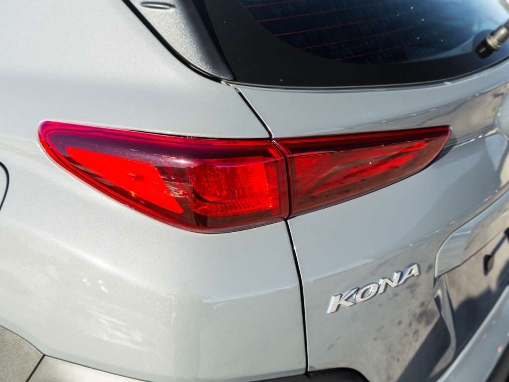 Hyundai Kona ESSENTIAL | AWD | BANCS CHAUFFANT | MAGS | 2021