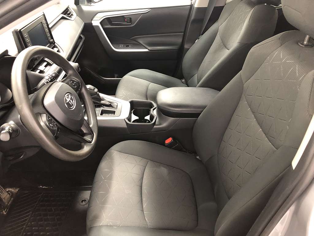 Toyota Rav4 LE - SIEGES CHAUFFANTS - BLUETOOTH 2019
