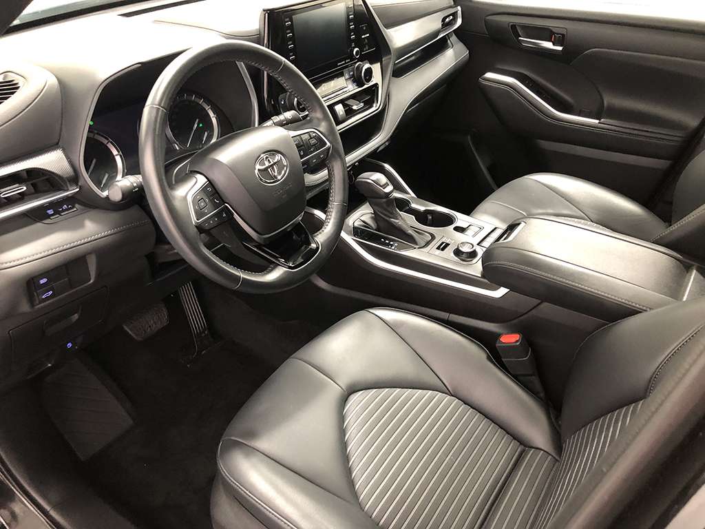 Toyota Highlander XSE AWD - BAS KILOMETRAGE - INT. CUIR 2021